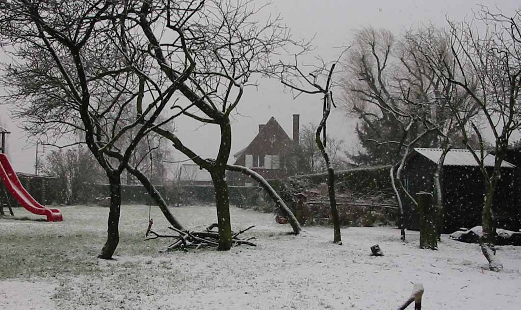 la neige tombe toujours